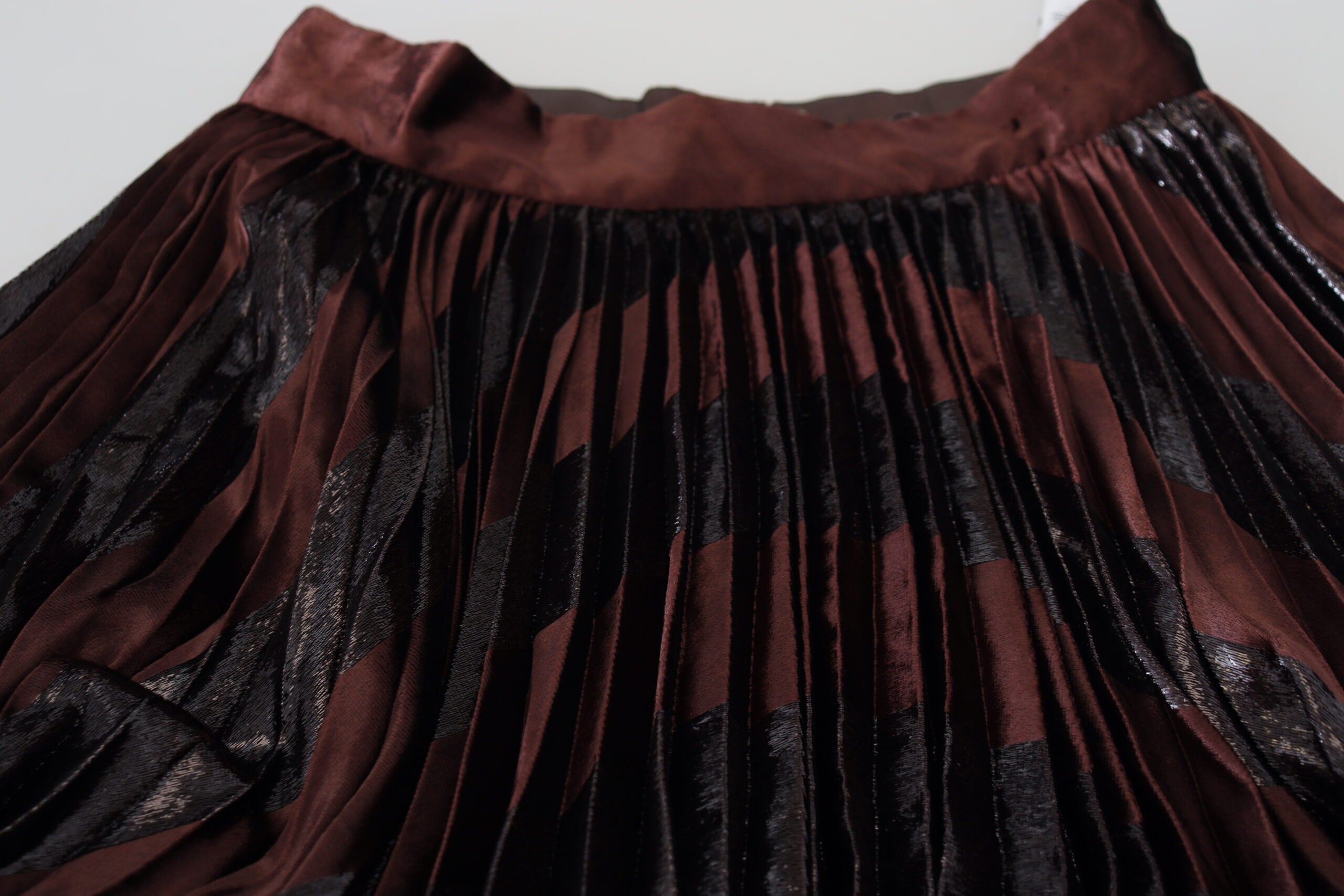 Dolce & Gabbana Brown Polyester High Waist A-line Maxi Skirt -   -  Dolce & Gabbana.