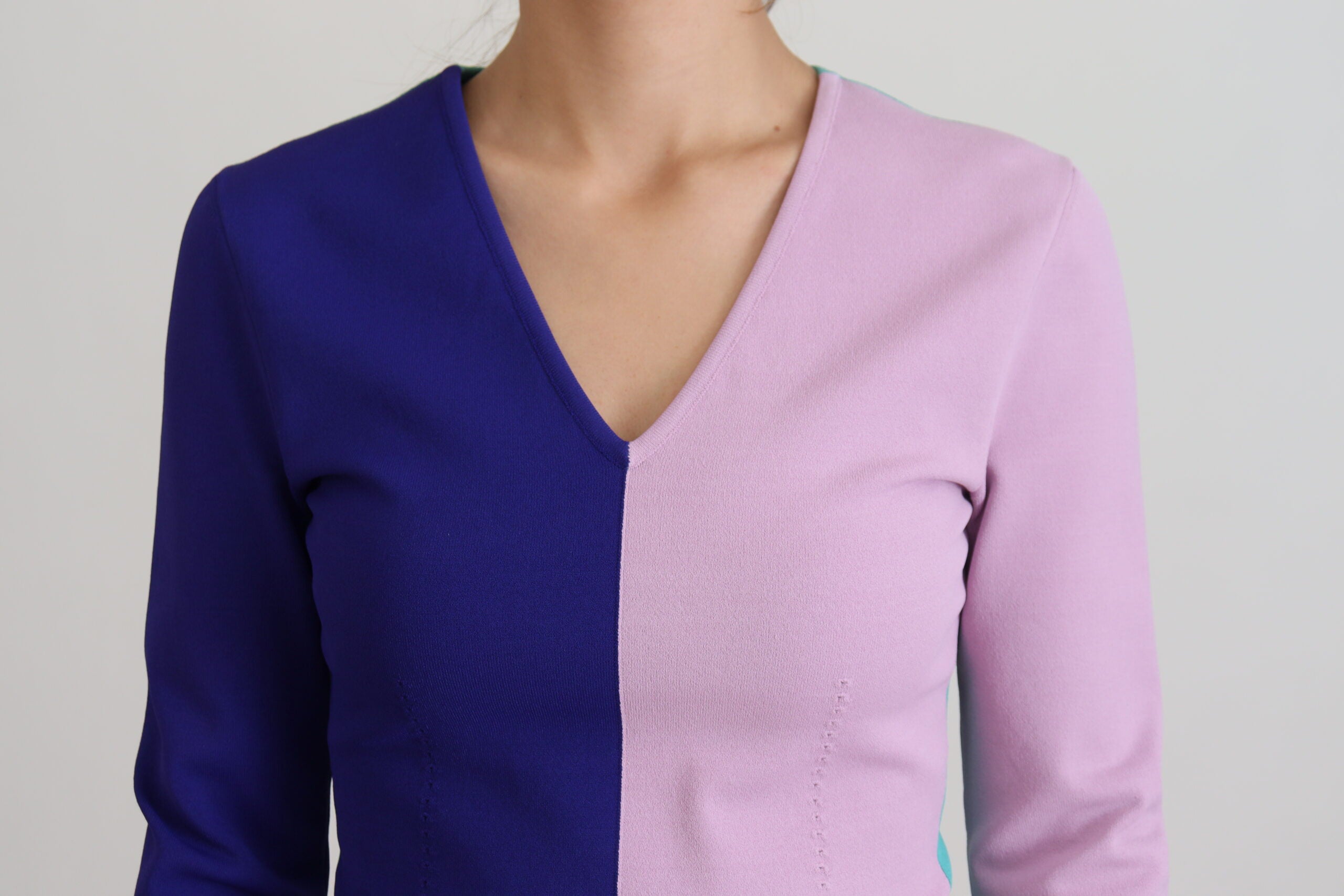 Dolce & Gabbana Multicolor V-neck Viscose Long Sleeves Sweater -   -  Dolce & Gabbana.