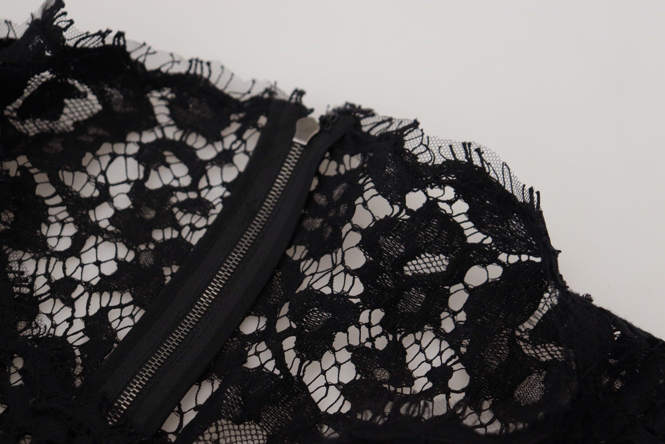 Dolce & Gabbana Black Cotton Lace Trim Long Sleeves Top -   -  Dolce & Gabbana.