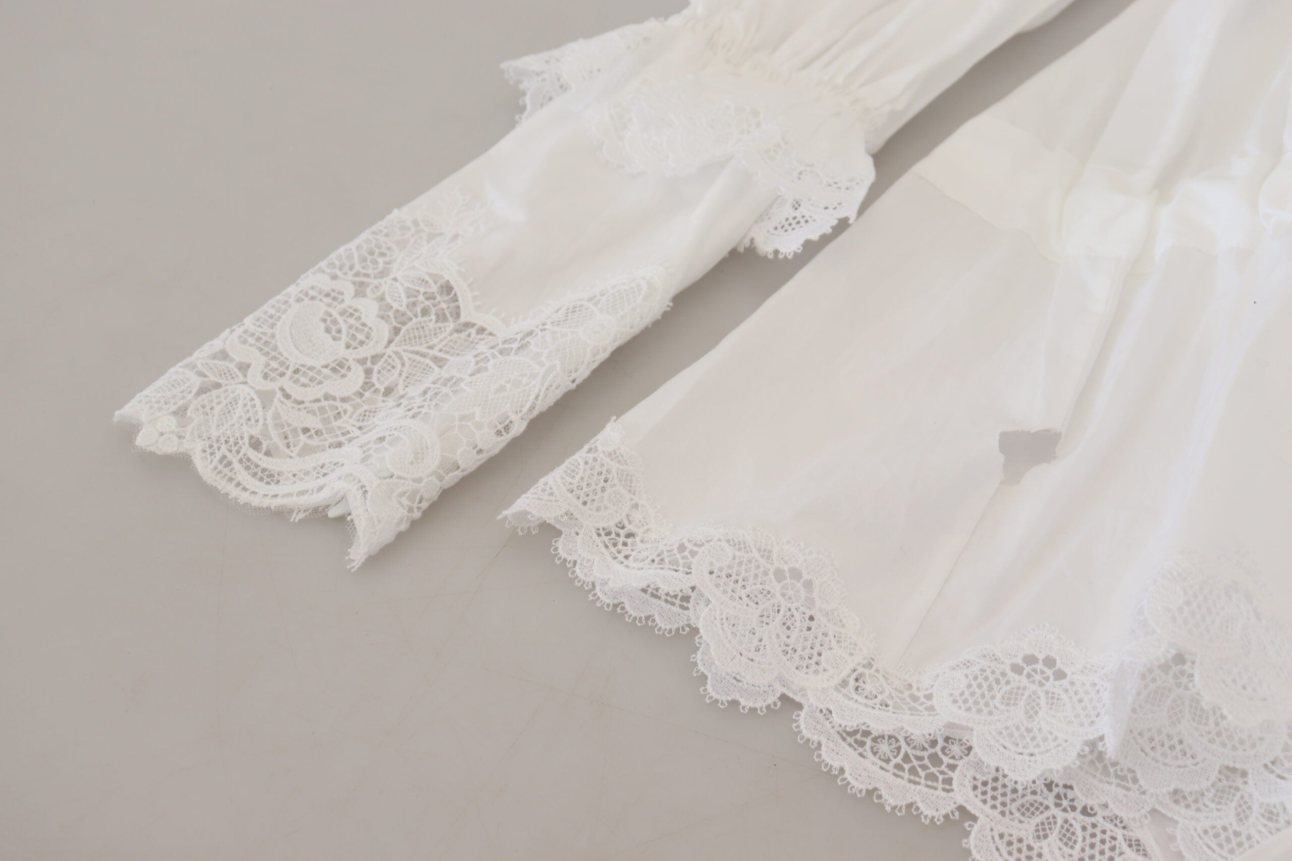 Dolce & Gabbana White Cotton Lace Trim Turtle Neck Blouse Top -   -  Dolce & Gabbana.