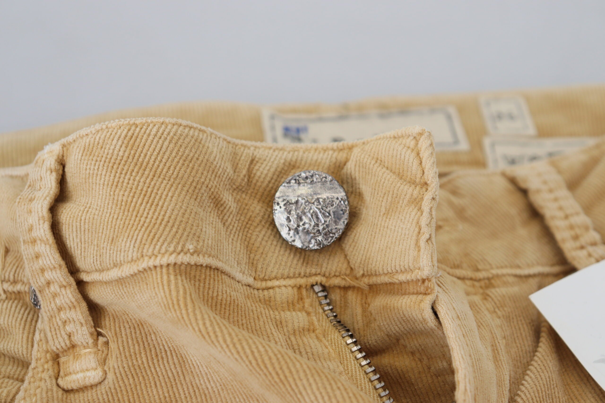 Acht Brown Cotton Corduroy Low Waist Women Casual Jeans -   -  Acht.