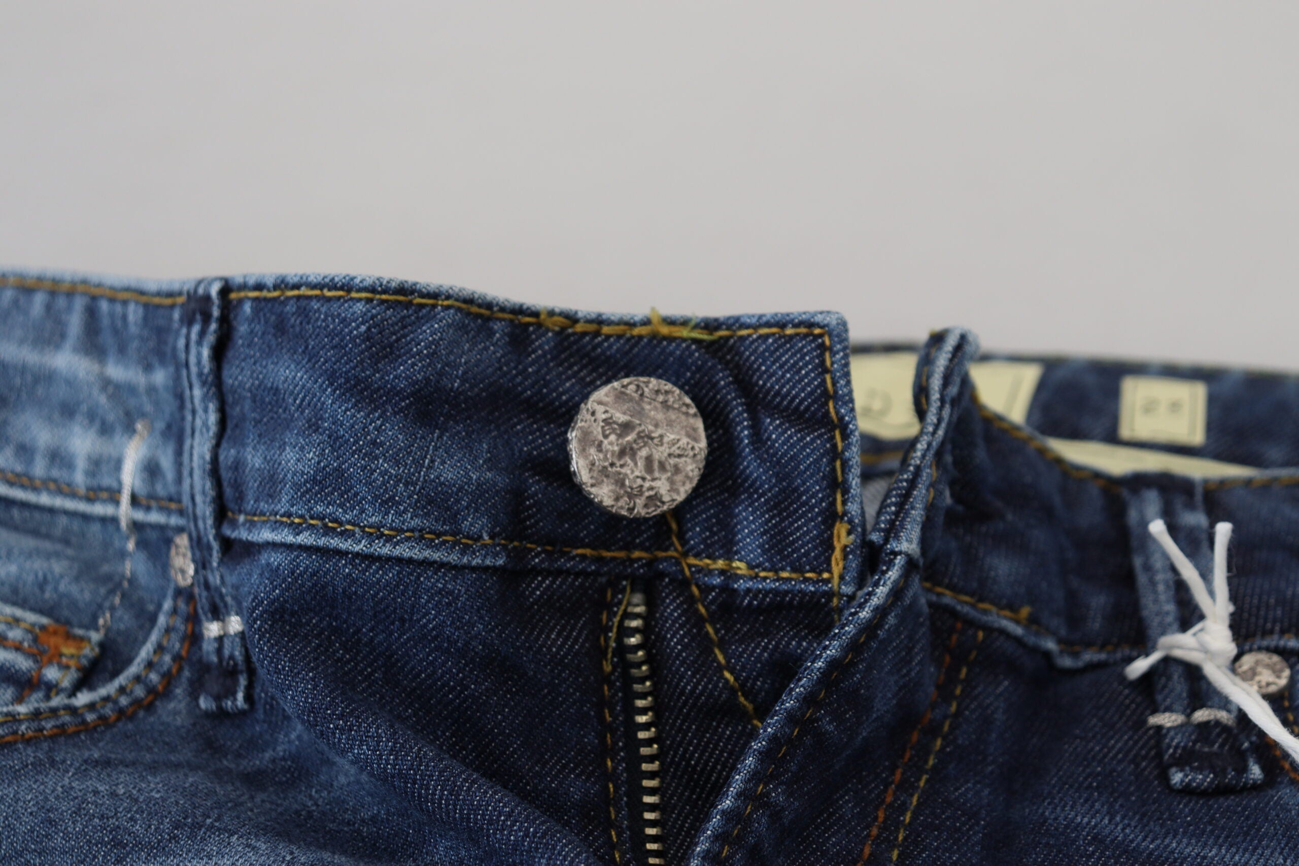 Acht Blue Washed Cotton Slim Fit Women Denim Jeans -   -  Acht.