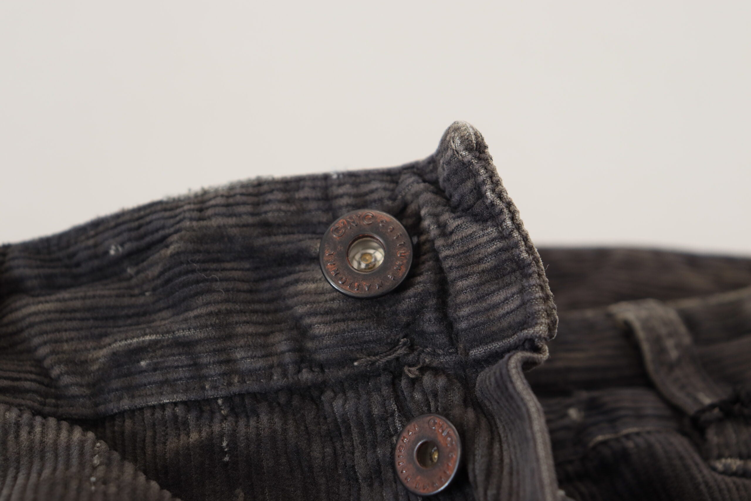 Costume National Gray Cotton Corduroy Men Casual Jeans -   -  Costume National.