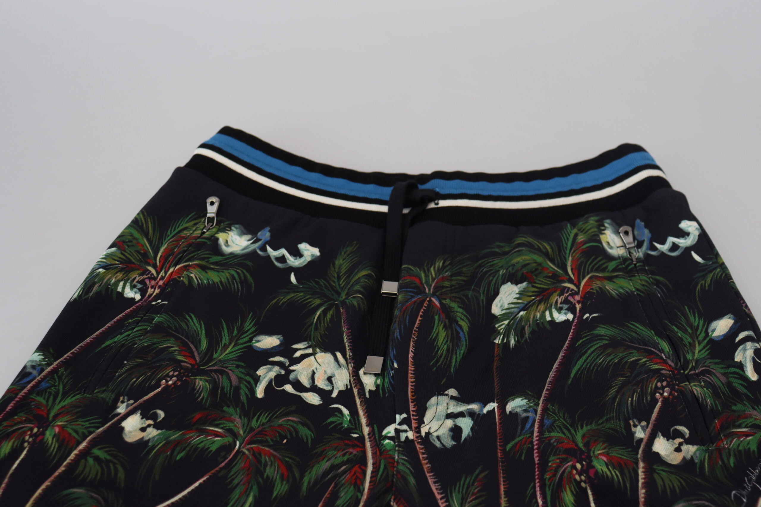 Dolce & Gabbana Black Cotton Volcano Print Casual Shorts -   -  Dolce & Gabbana.
