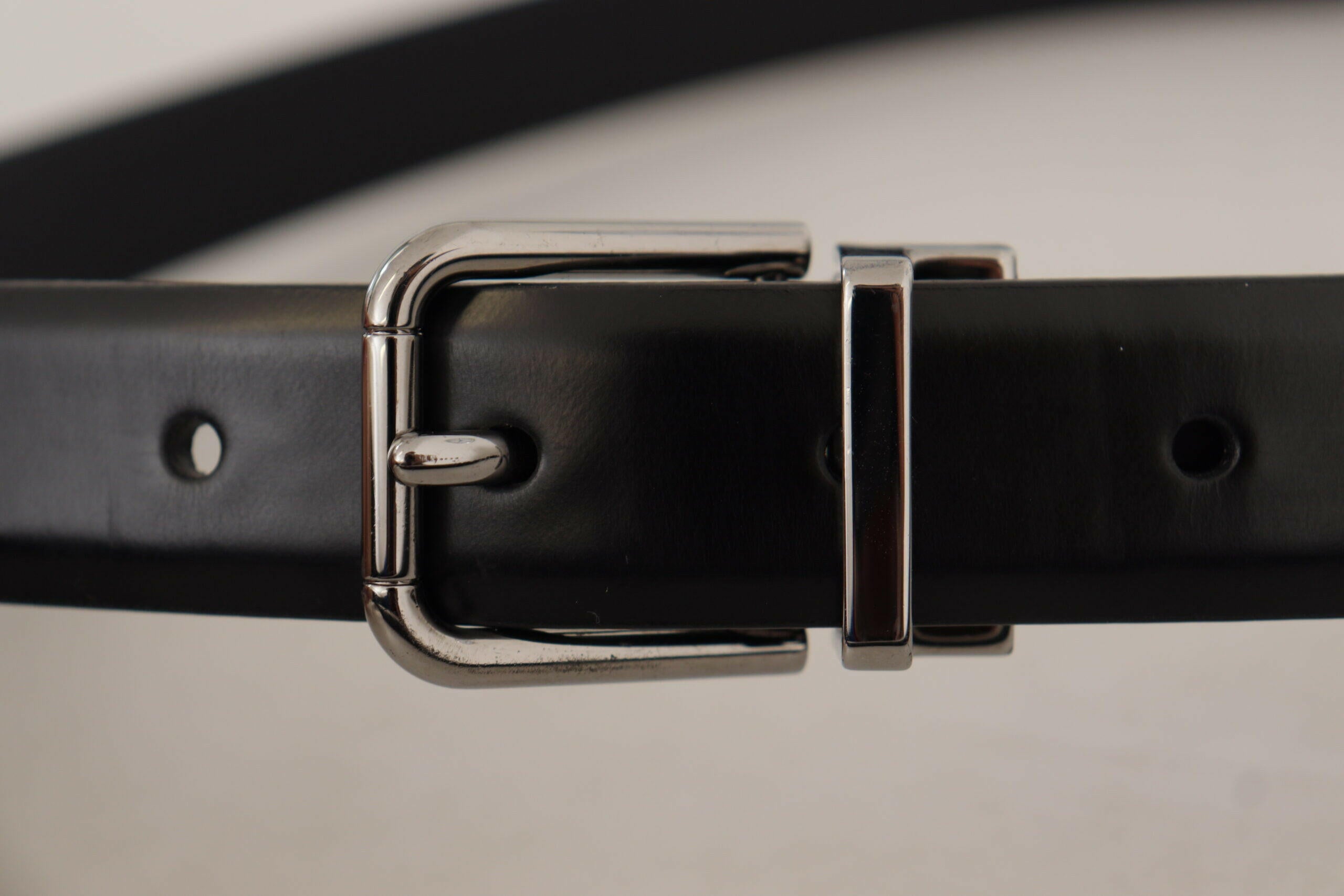 Dolce & Gabbana Black Calf Leather Metal Logo Buckle Belt -   -  Dolce & Gabbana.