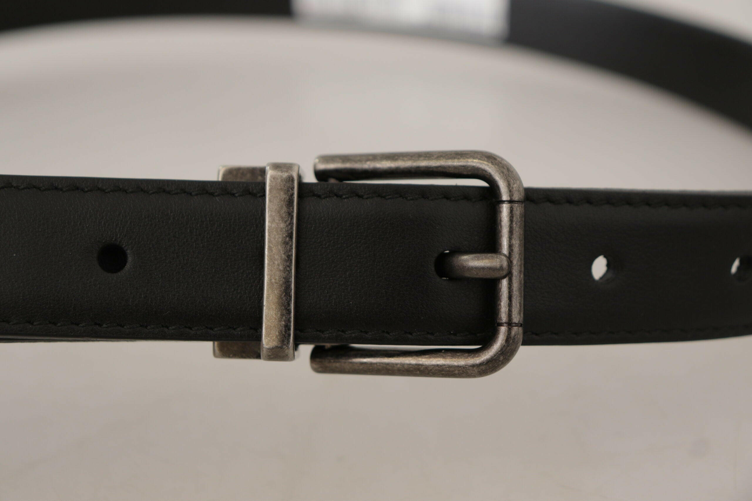 Dolce & Gabbana Black Plain Leather Vintage Logo Metal Buckle Belt -   -  Dolce & Gabbana.