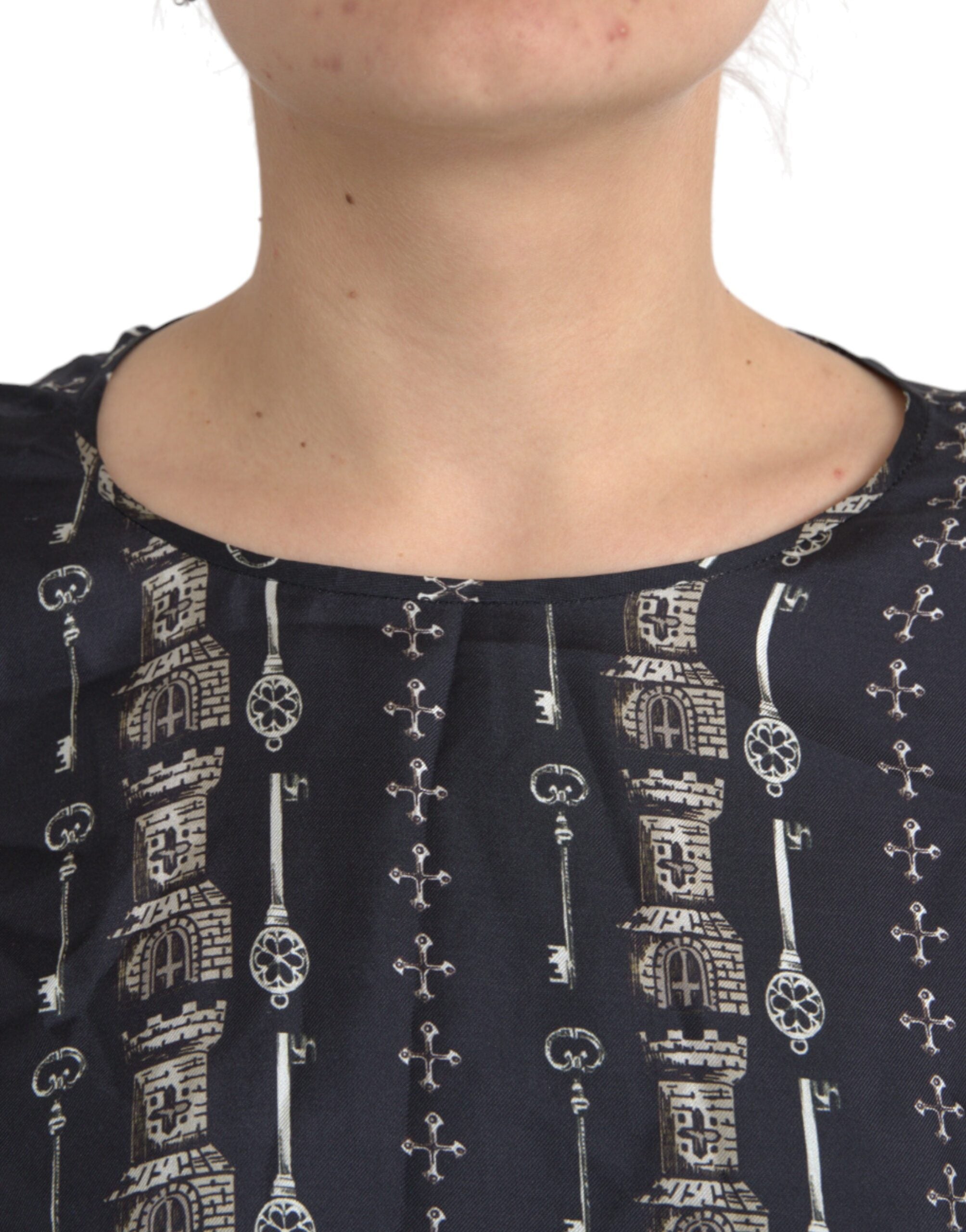 Dolce & Gabbana Black Key Castle Print Silk Blouse T-shirt -   -  Dolce & Gabbana.
