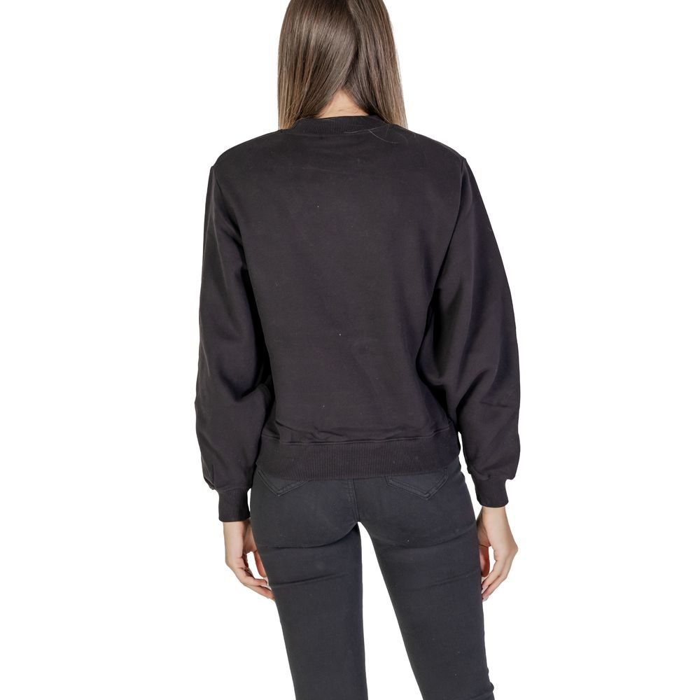 Calvin Klein Jeans Black Cotton Sweatshirt -   -  Calvin Klein Jeans.
