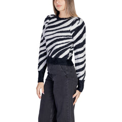 Only Black Nylon Sweater -   -  Only.