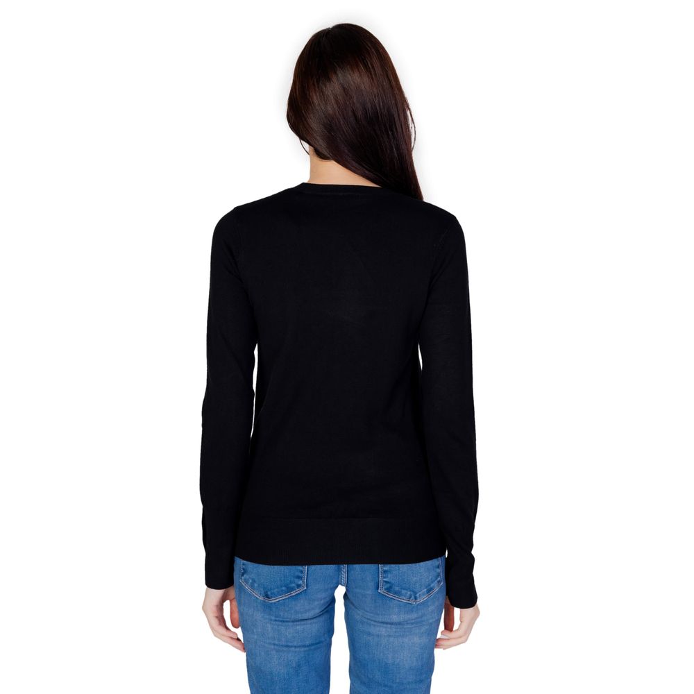 Guess - Sophisticated Cotton Crew Neck Sweatshirt with Cuff Buttons - Black