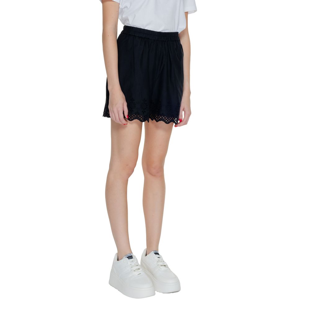 Only Black Organic Cotton Short -   -  Only.