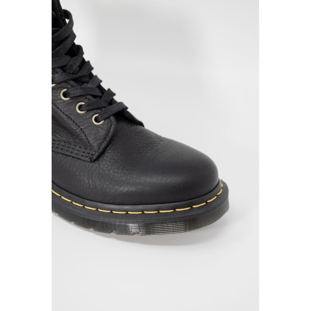 Dr. Martens Black Leather Boot -   -  Dr. Martens.