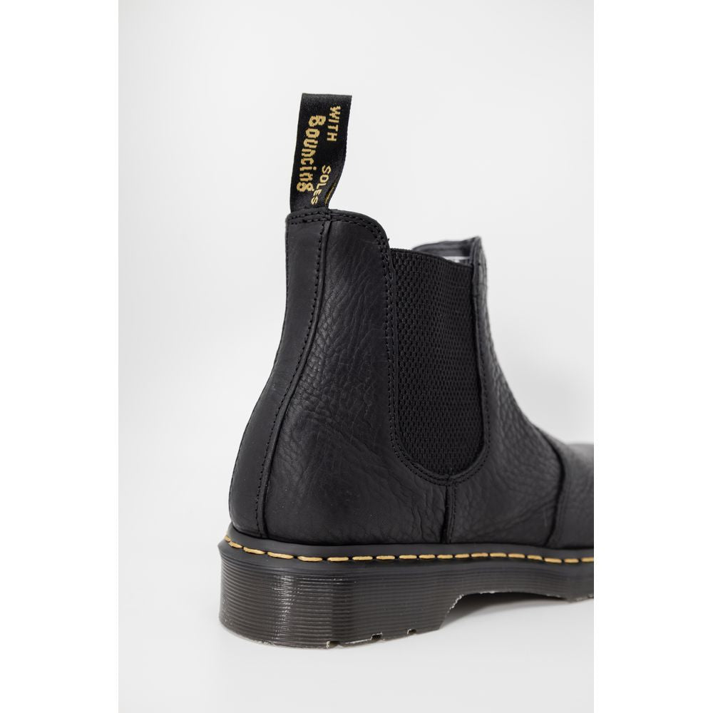 Dr. Martens Black Leather Boot -   -  Dr. Martens.