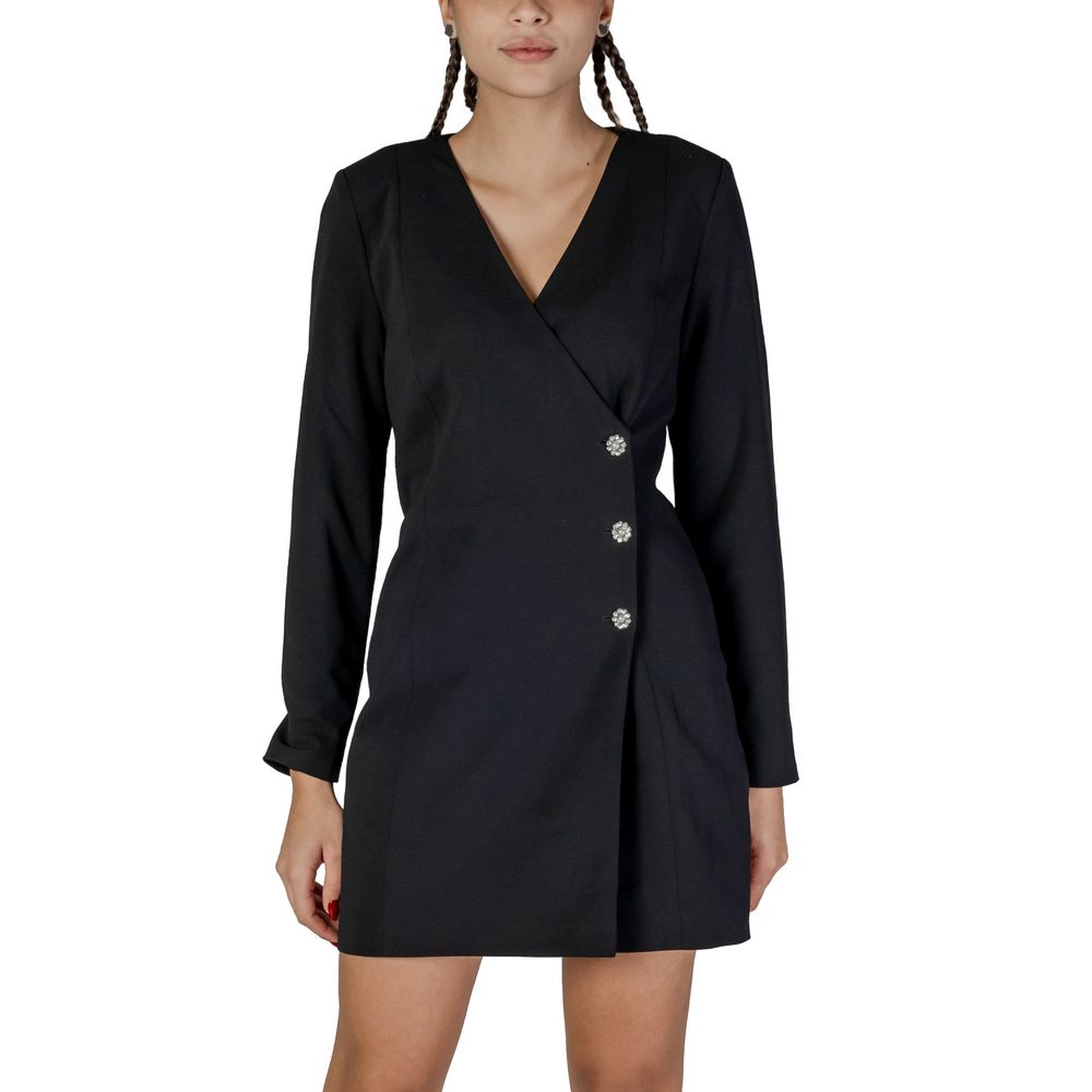 Only Black Polyester Short -   -  Only.