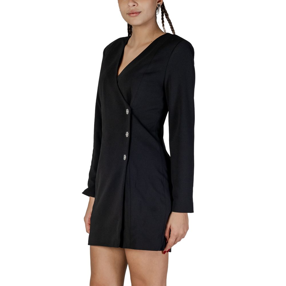 Only Black Polyester Short -   -  Only.