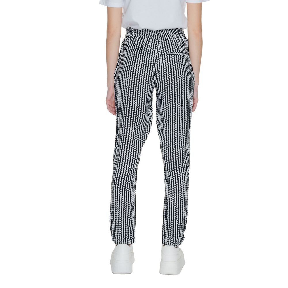 Only - Relaxed Geometric Print Viscose Trousers - Black White