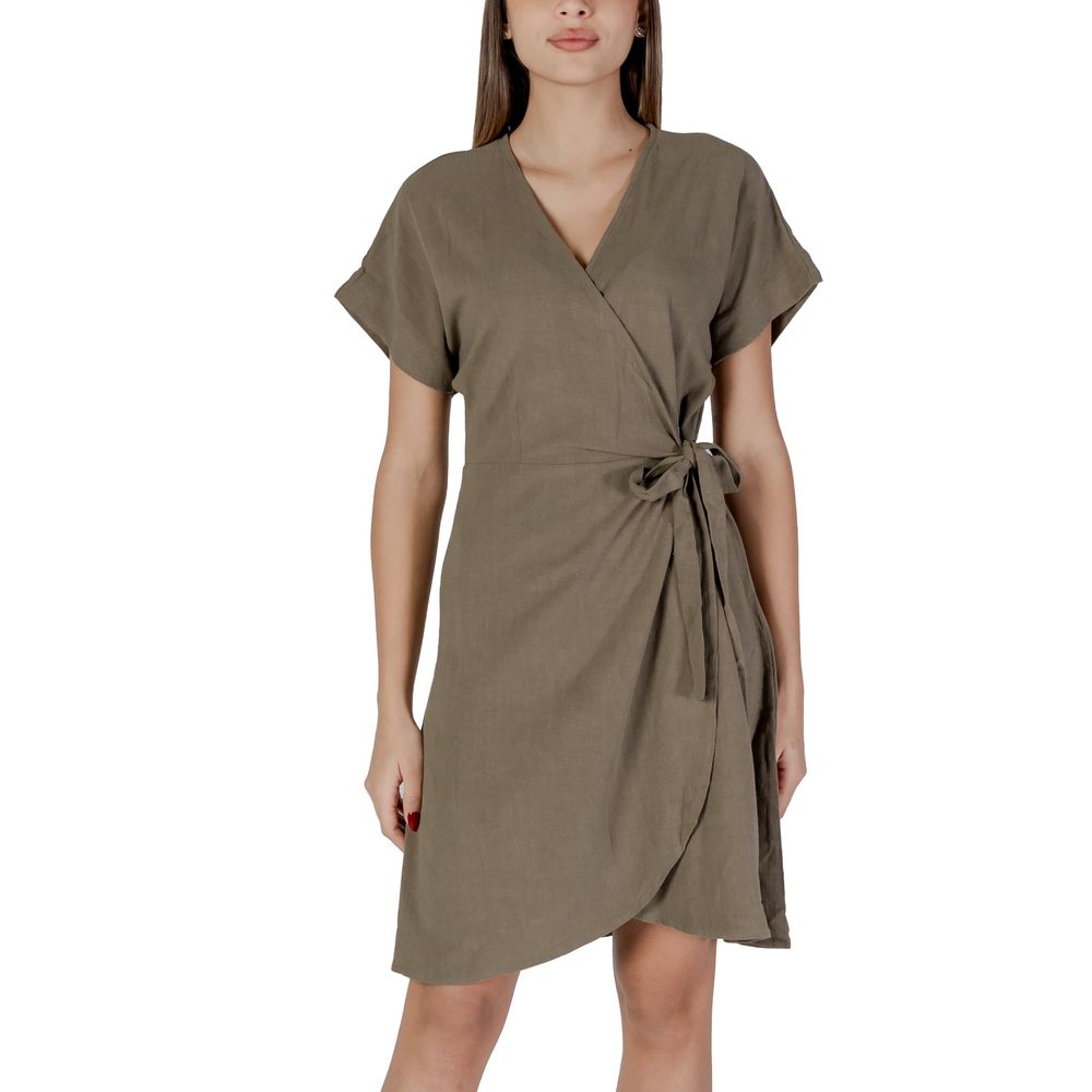 B.Young Green Viscose Midi -   -  B.Young.