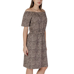 B.Young Beige Cotton Short -   -  B.Young.
