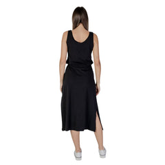 B.Young Black Cotton Long -   -  B.Young.