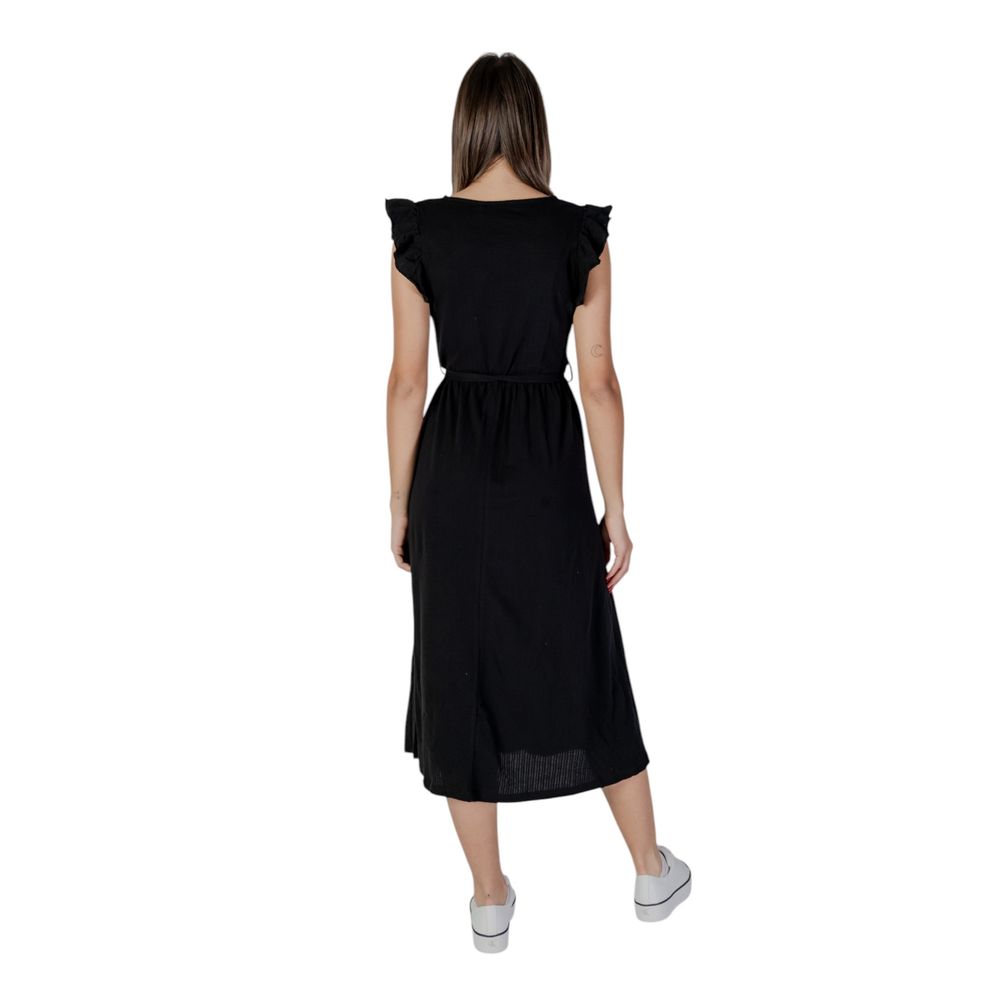 B.Young Black Cotton Long -   -  B.Young.