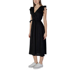 B.Young Black Cotton Long -   -  B.Young.