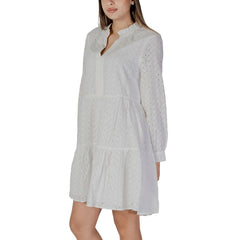 B.Young White Cotton Long -   -  B.Young.