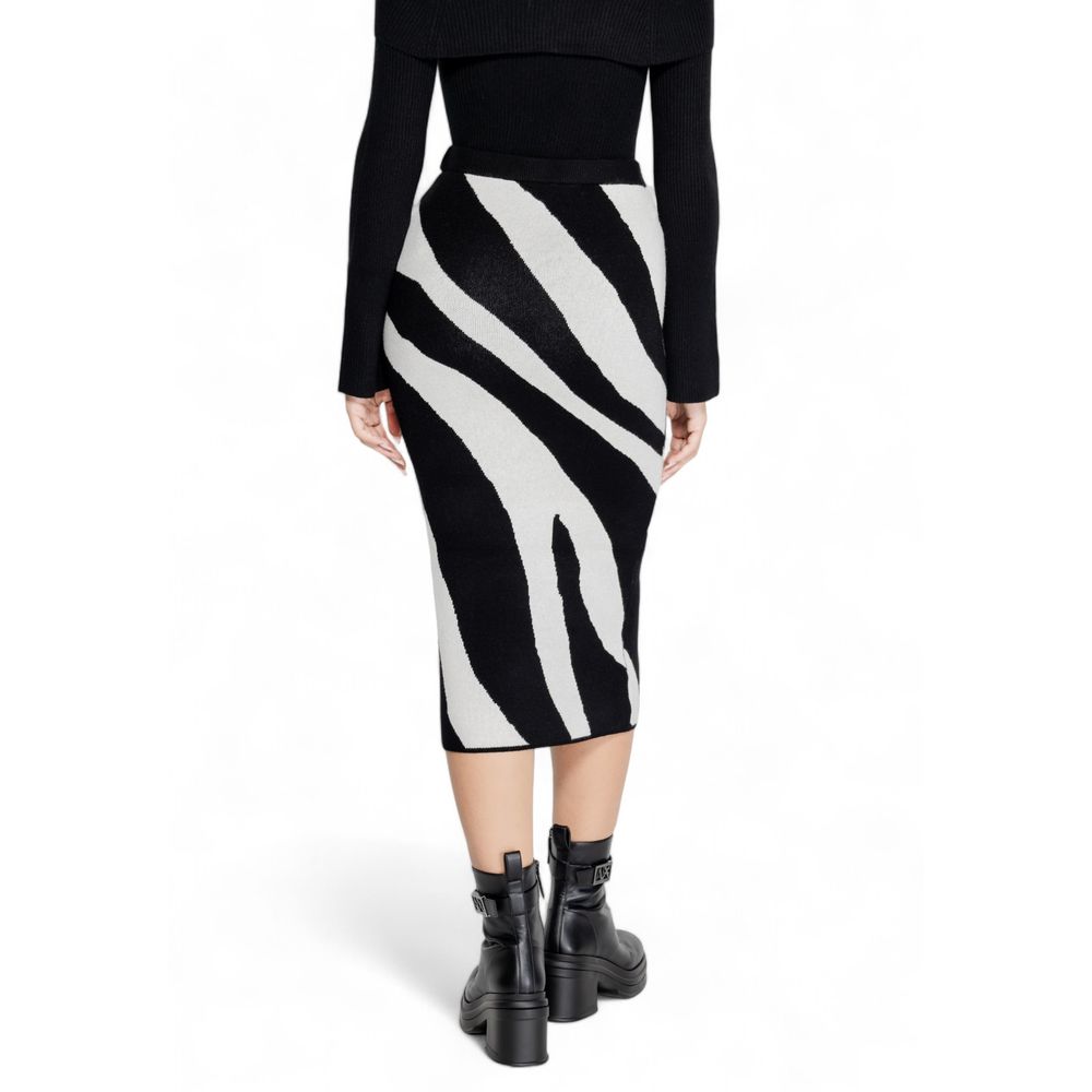 Vero Moda Black Viscose Skirt -   -  Vero Moda.