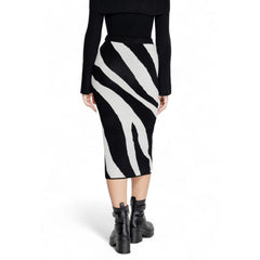 Vero Moda Black Viscose Skirt -   -  Vero Moda.