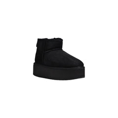 EMU Australia Black Leather Ankle -   -  EMU Australia.