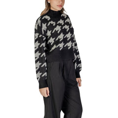 Vero Moda Black Marabou Sweater -   -  Vero Moda.