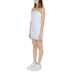 Tommy Hilfiger Jeans White Recycled Cotton Short -   -  Tommy Hilfiger Jeans.