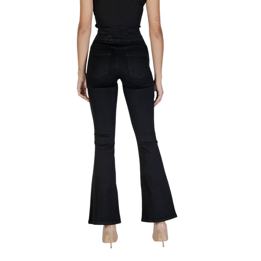 Only Black Cotton Pant -   -  Only.
