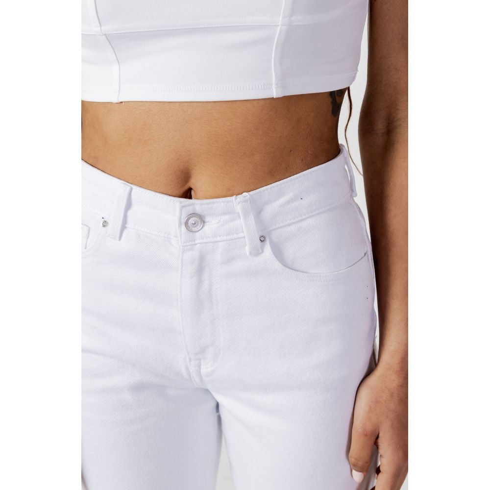 Only White Cotton Mom Jean -   -  Only.