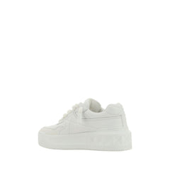 Valentino Garavani Sneakers -   -  Valentino Garavani.