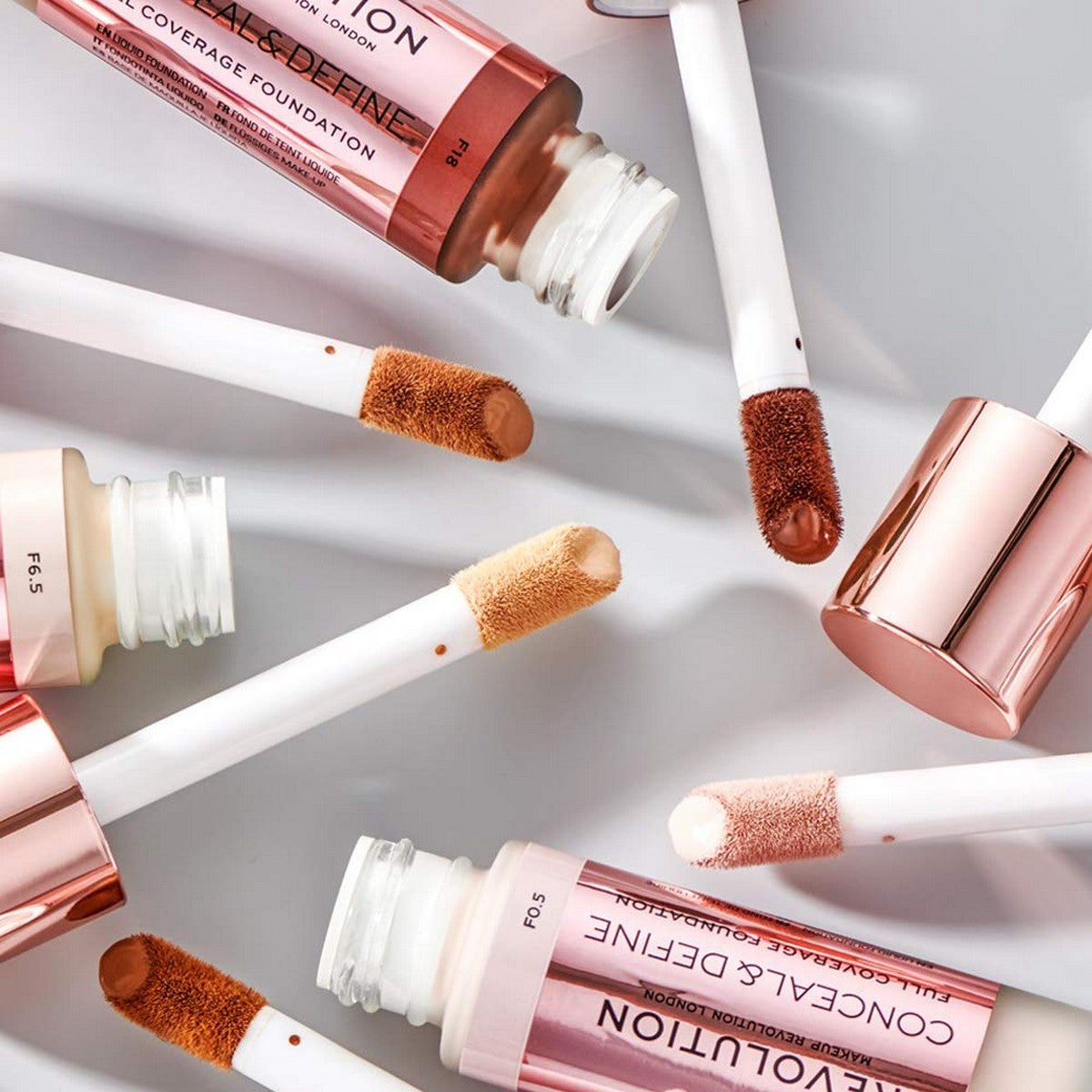 Liquid Make Up Base Revolution Make Up Conceal & Define Nº F9 (23 ml) -  Beauty, Make-up -  Revolution Make Up.