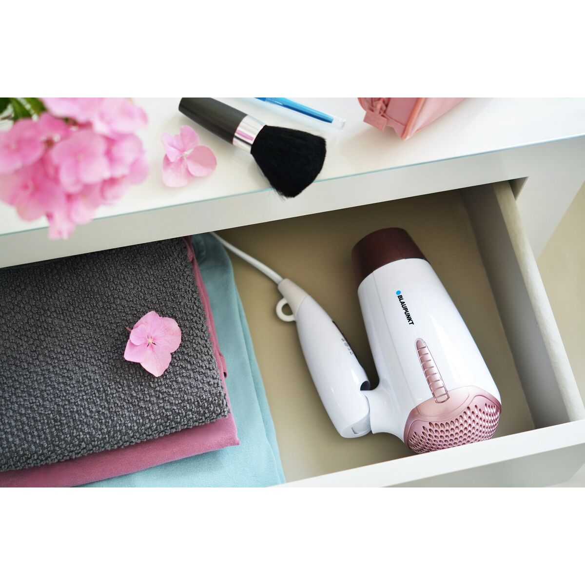 Hairdryer Blaupunkt HDD301RO White 1200 W -  Beauty, Hair care -  Blaupunkt.