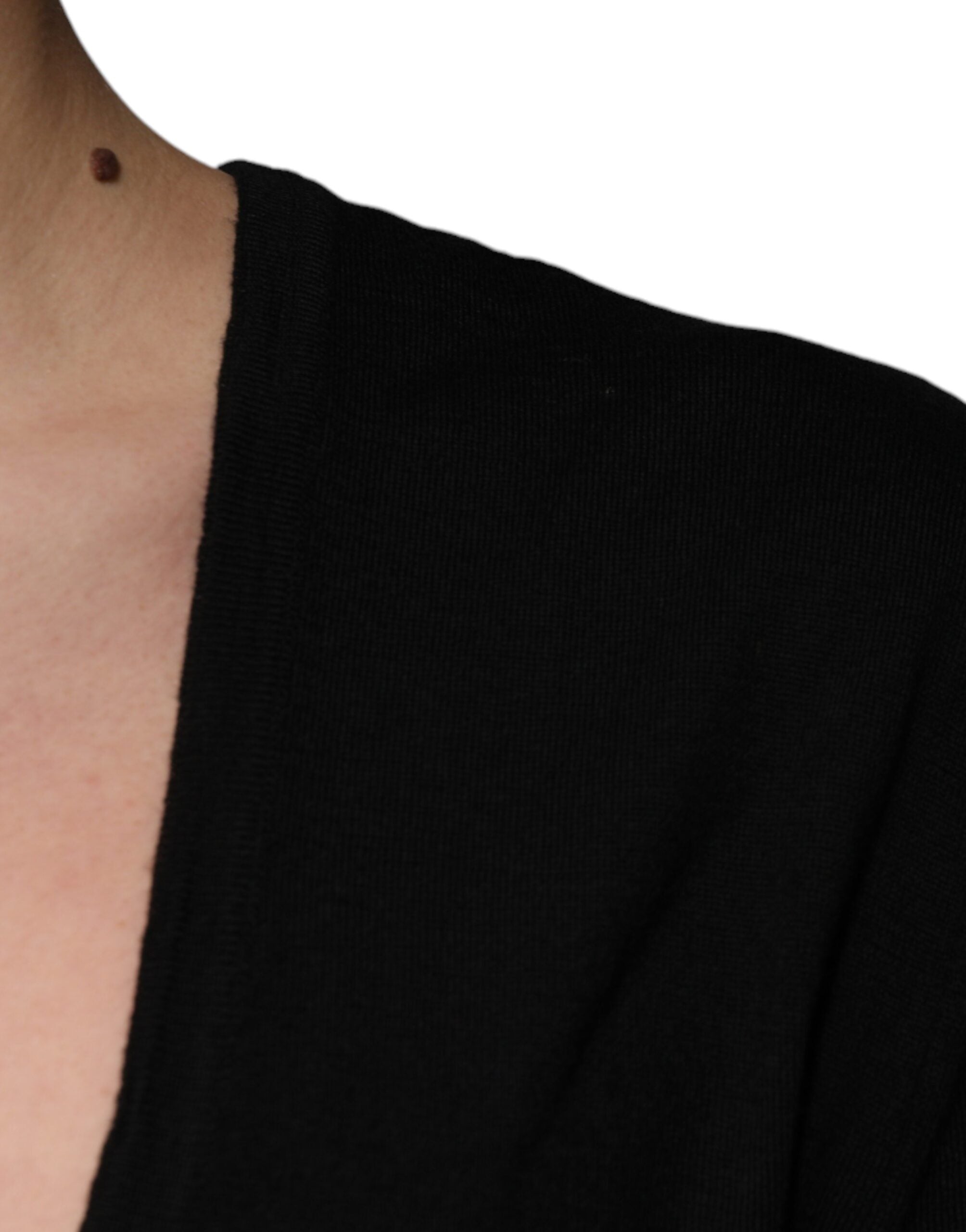 Dolce & Gabbana Black Wool Round Neck Pullover Sweater -   -  Dolce & Gabbana.