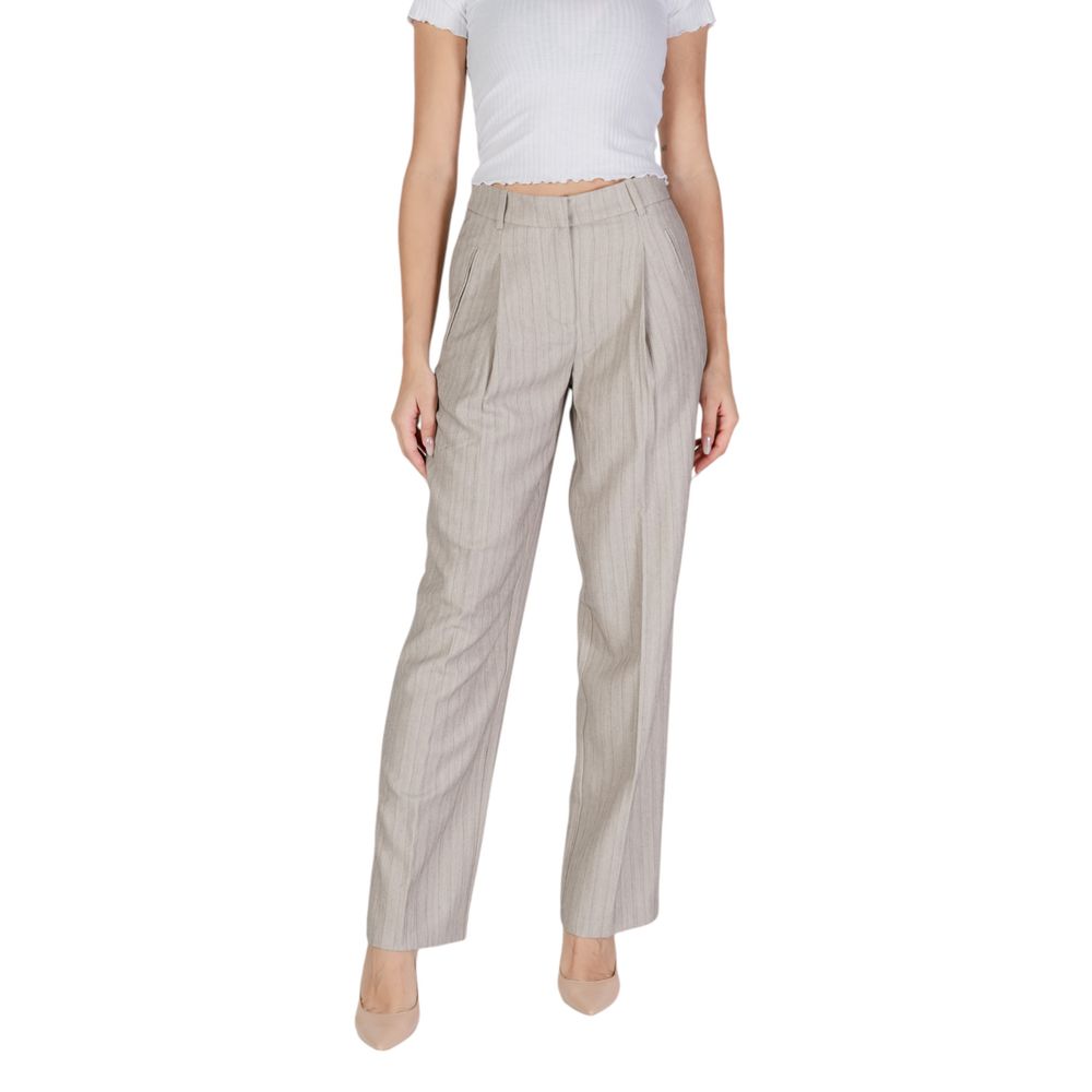 Vero Moda - Sophisticated Herringbone Wide Leg Tailored Trousers - Grey