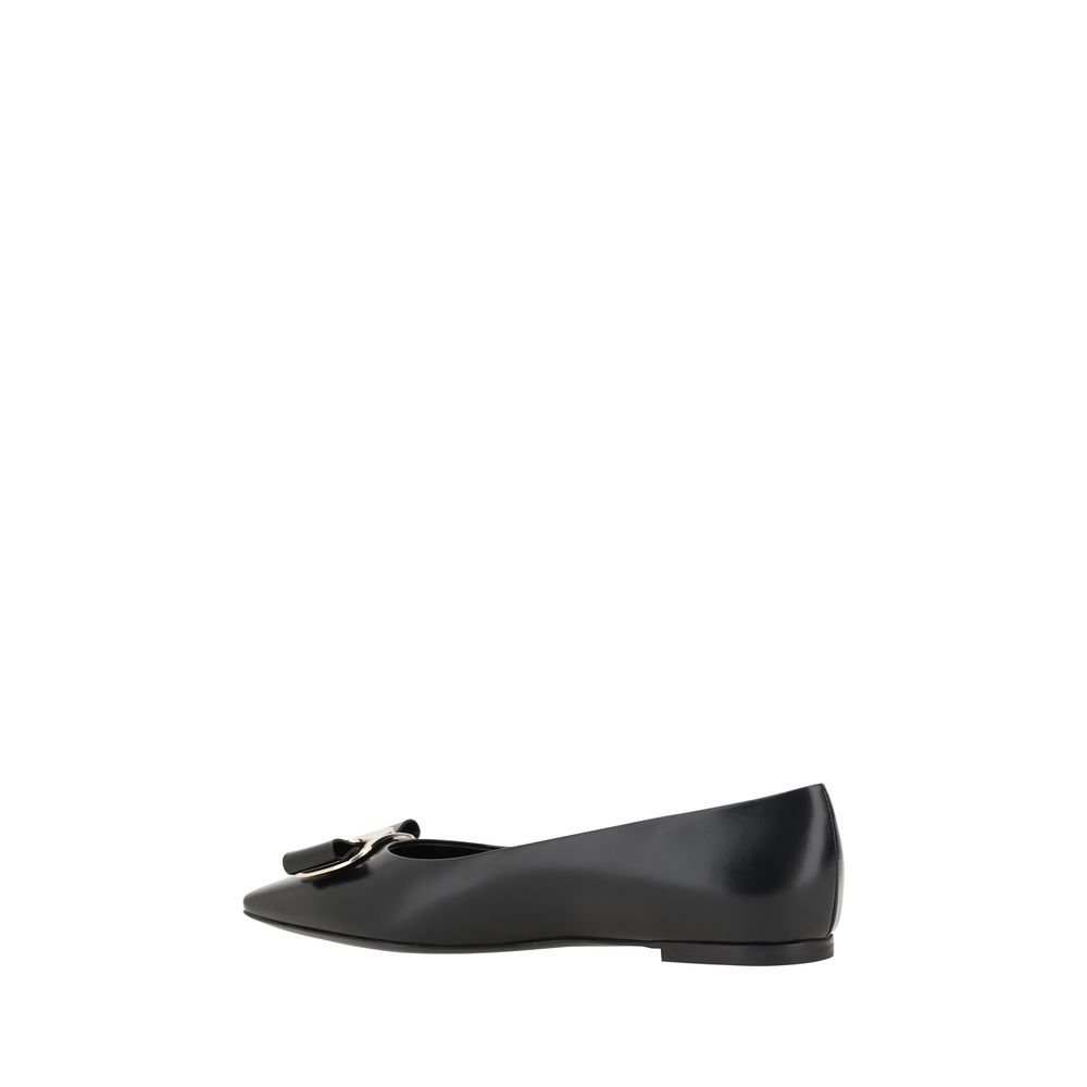 Ferragamo Ballerinas flats with bow -   -  Ferragamo.