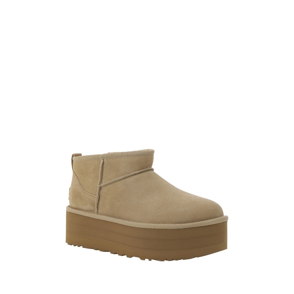 UGG Classic Ultra Mini Platform Boots -   -  UGG.