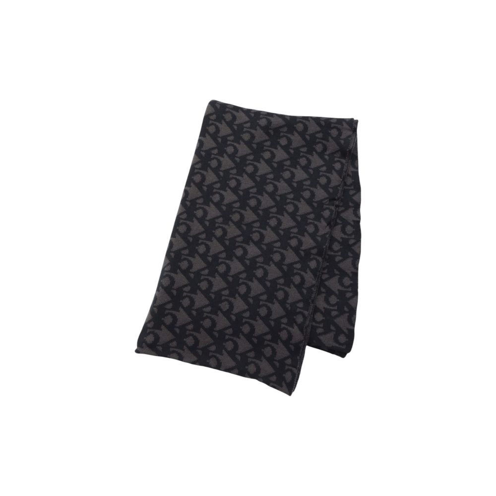 Calvin Klein Jeans Black Recycled Polyester Scarf -   -  Calvin Klein Jeans.