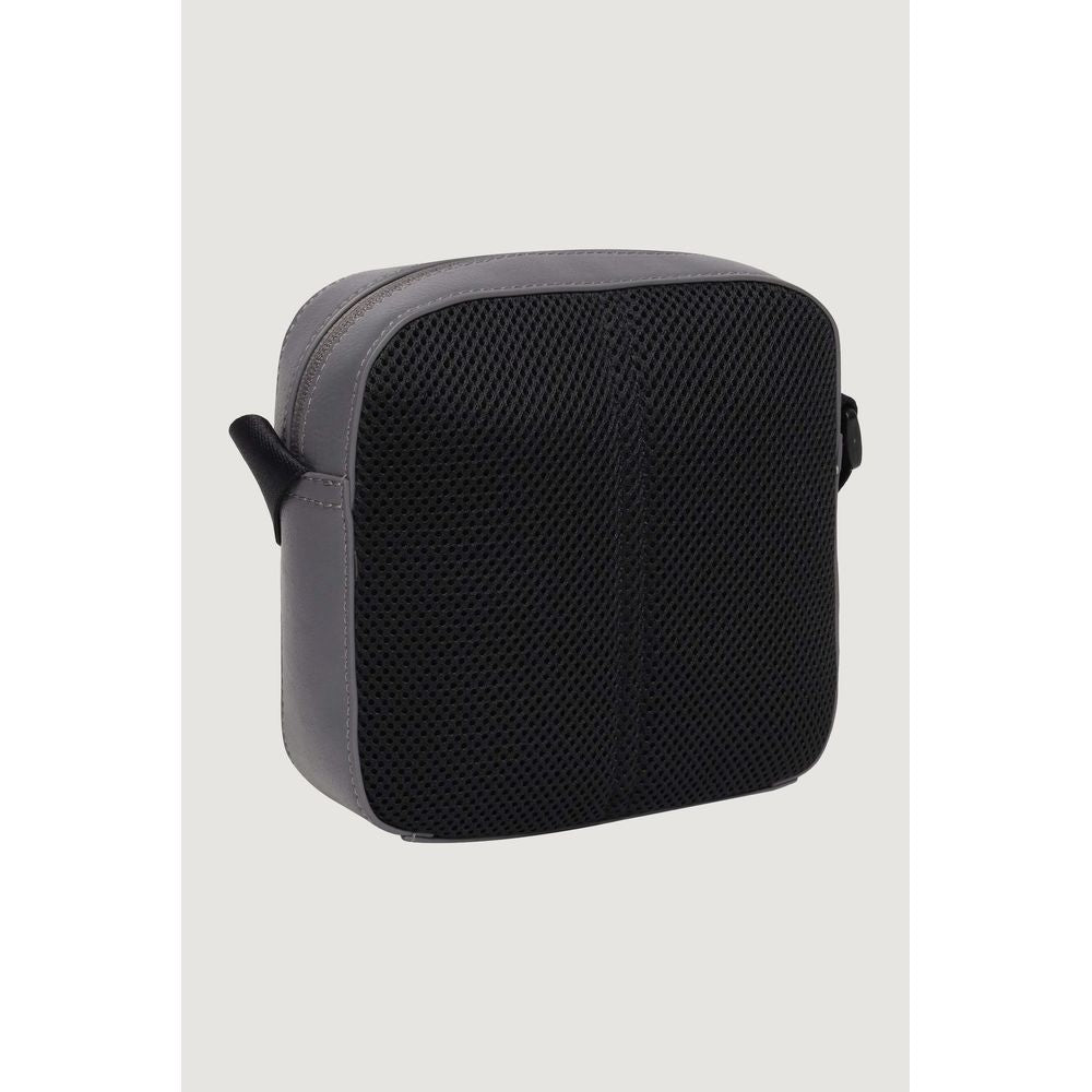 Calvin Klein Jeans Gray Recycled Polyester Messenger Bag -   -  Calvin Klein Jeans.