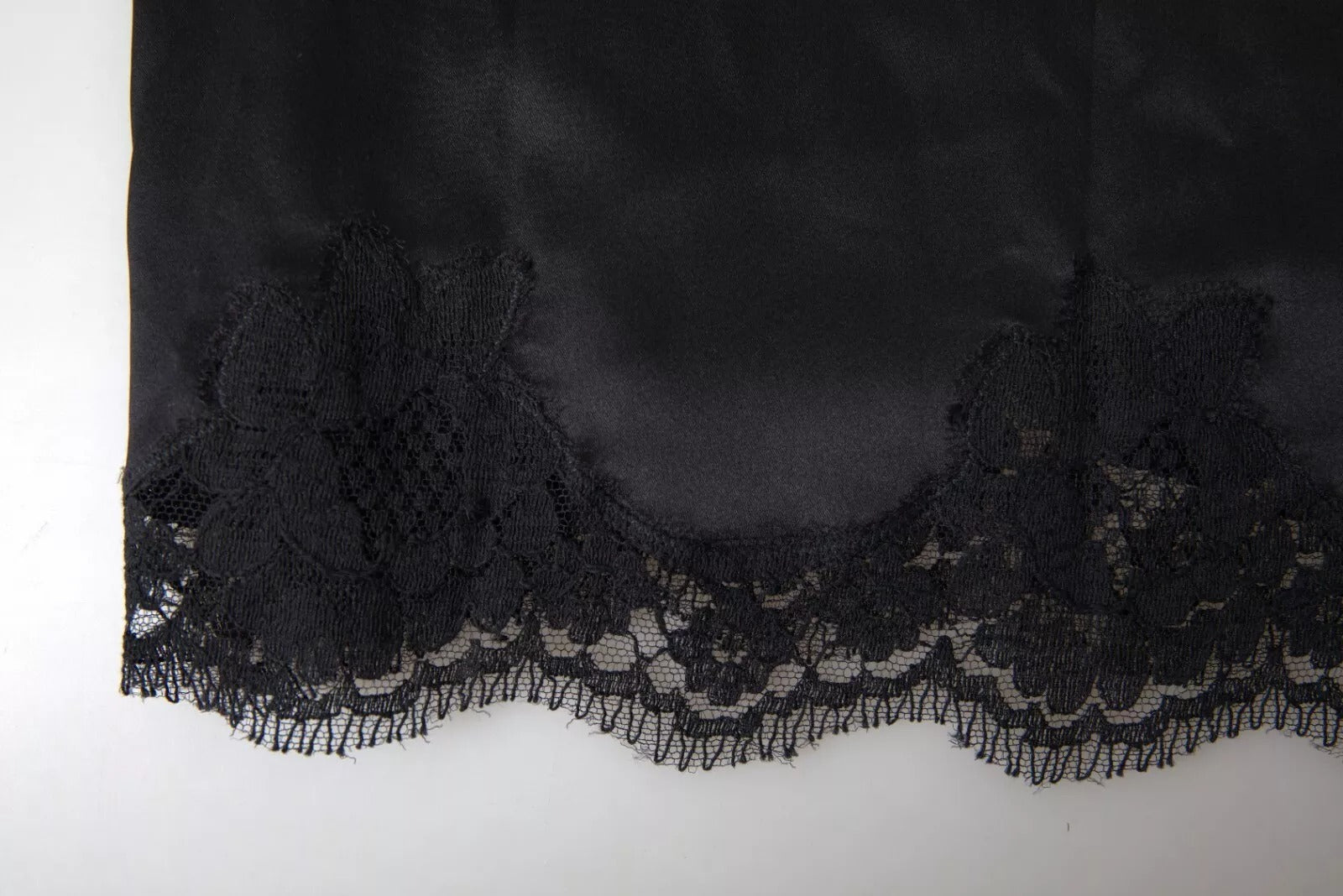 Dolce & Gabbana Black Lace Silk Sleepwear Camisole Top Underwear -   -  Dolce & Gabbana.