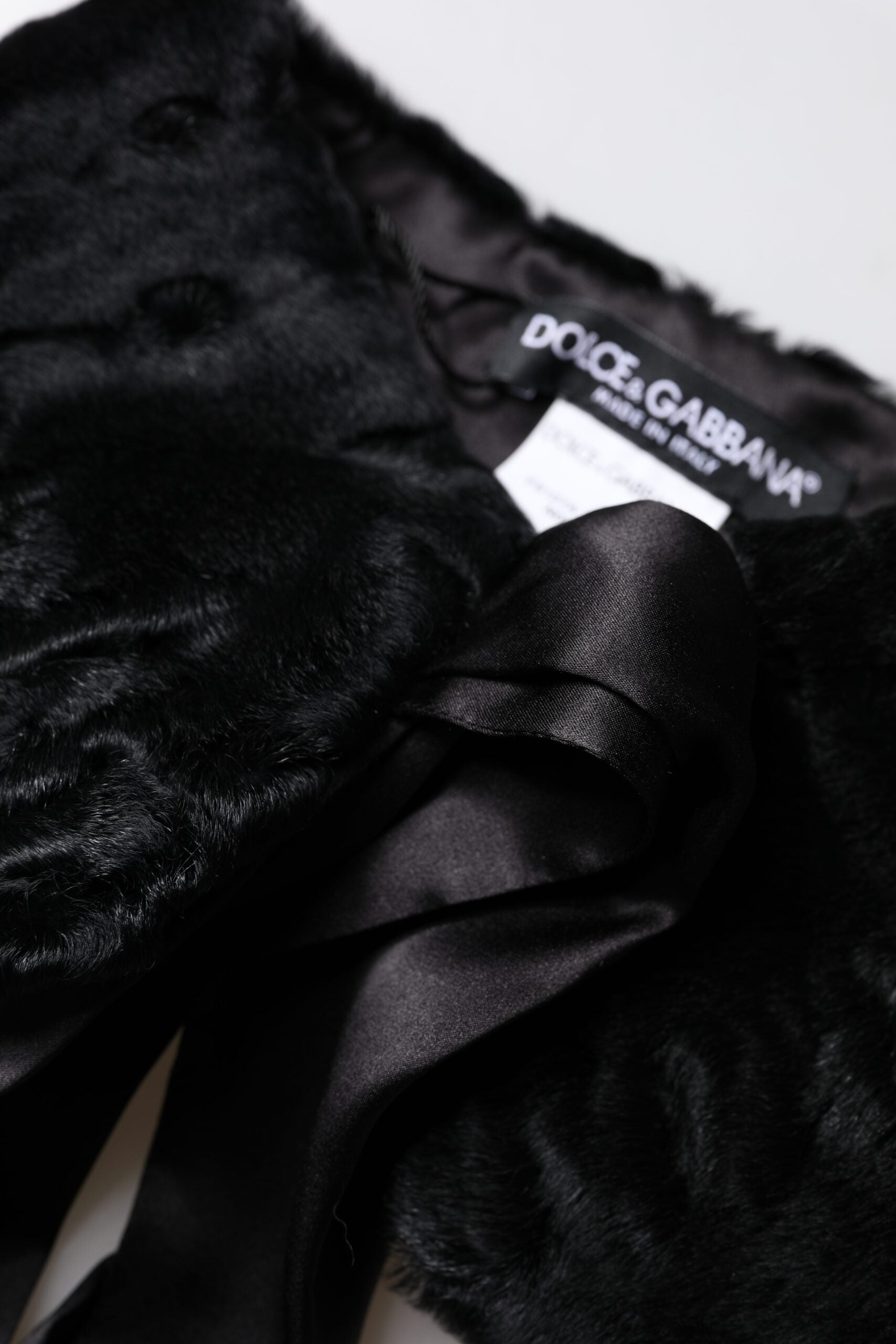 Dolce & Gabbana Black Lamb Fur Women Neck Warmer Winter Scarf -   -  Dolce & Gabbana.