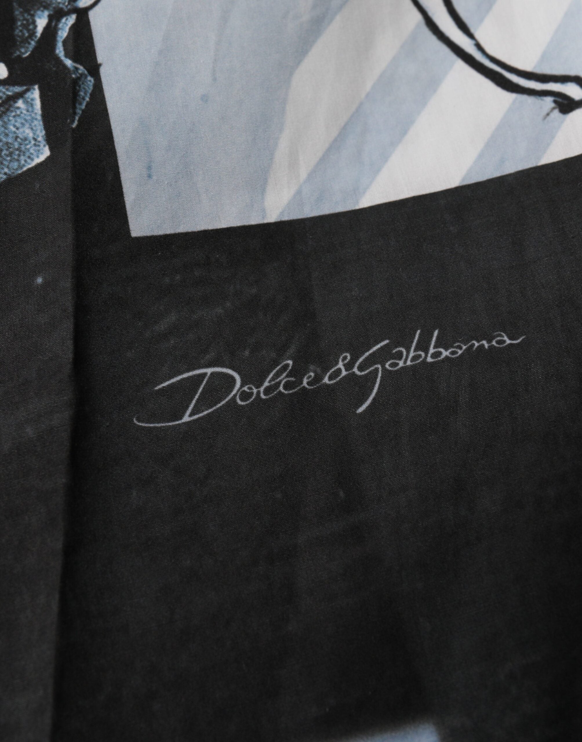 Dolce & Gabbana Blue Statue Print Cotton Mens Shorts -   -  Dolce & Gabbana.