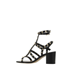 Valentino Garavani Rockstud Pumps -   -  Valentino Garavani.