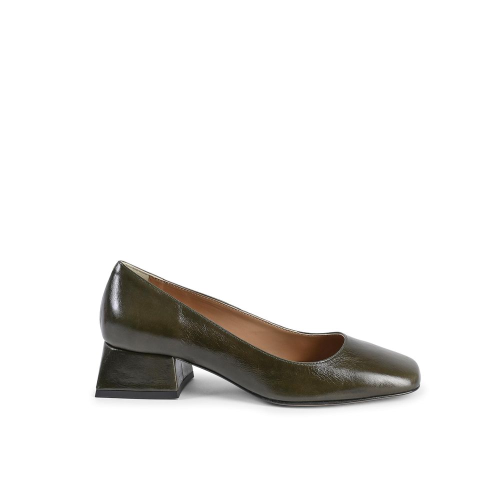 19V69 Italia Green Leather Pump -   -  19V69 Italia.