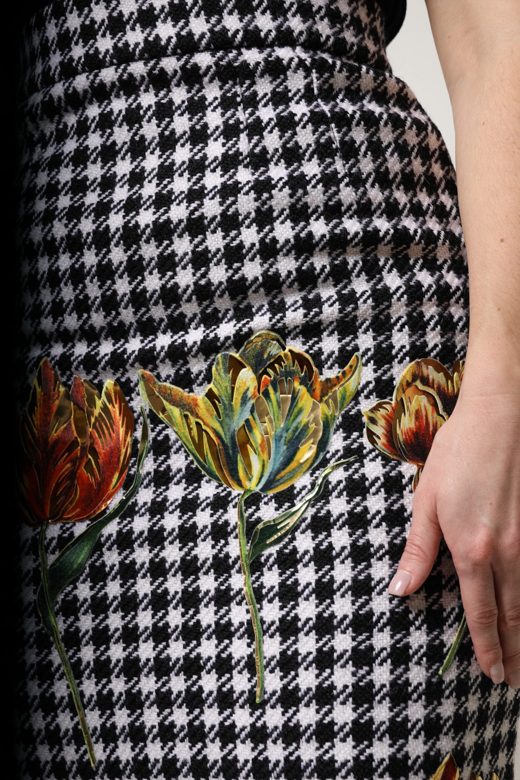 Dolce & Gabbana Multicolor Floral Print High Waist Pencil Cut Skirt -   -  Dolce & Gabbana.