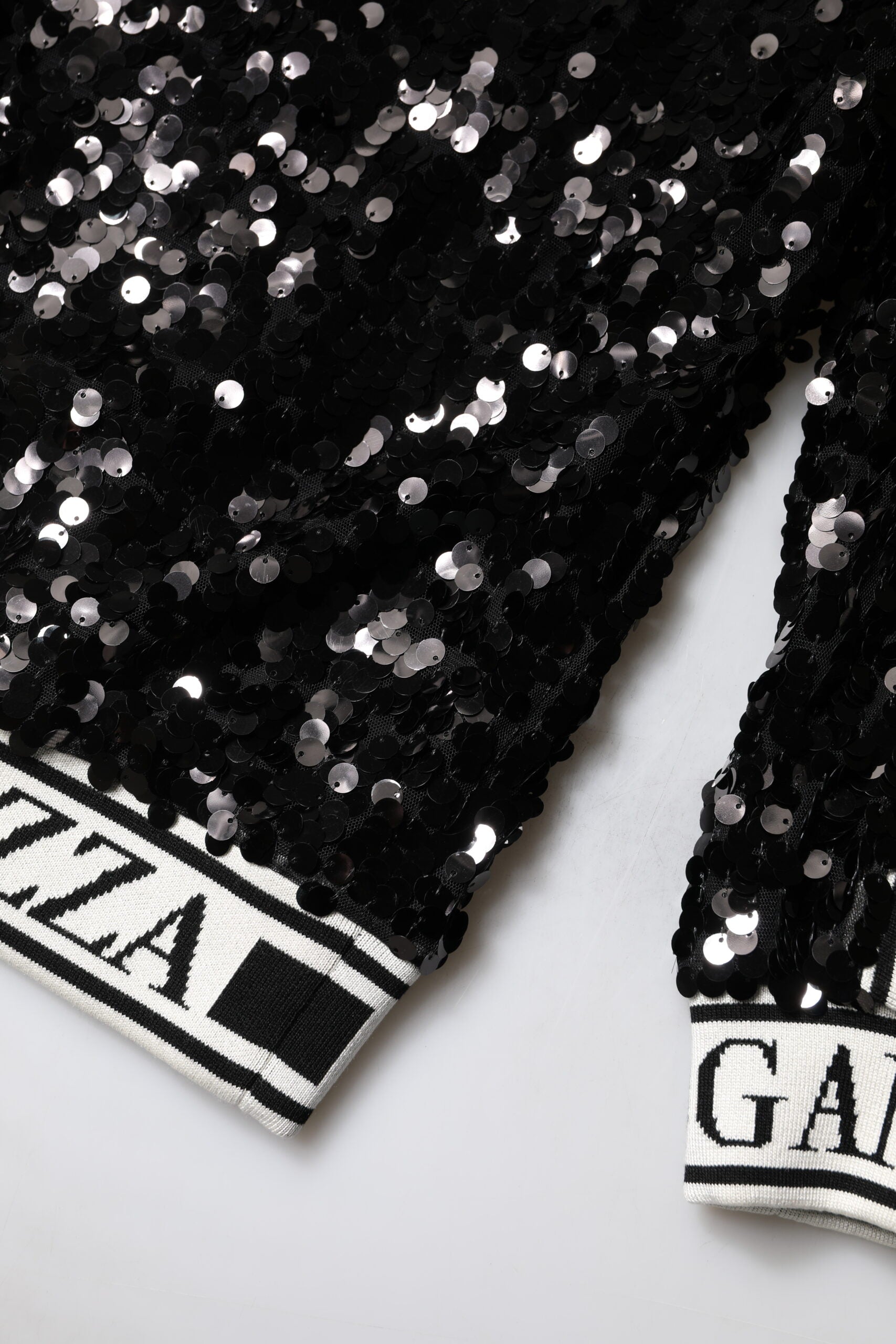 Dolce & Gabbana Black DG Queen Sequin Pullover Sweater -   -  Dolce & Gabbana.
