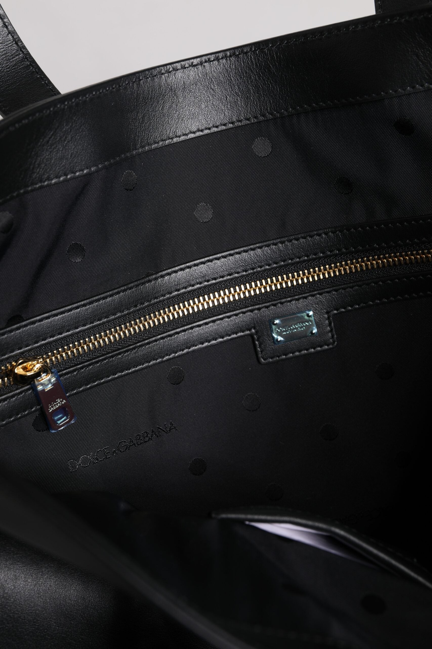 Dolce & Gabbana Black Calf Leather Shopping Tote Shoulder Bag -   -  Dolce & Gabbana.